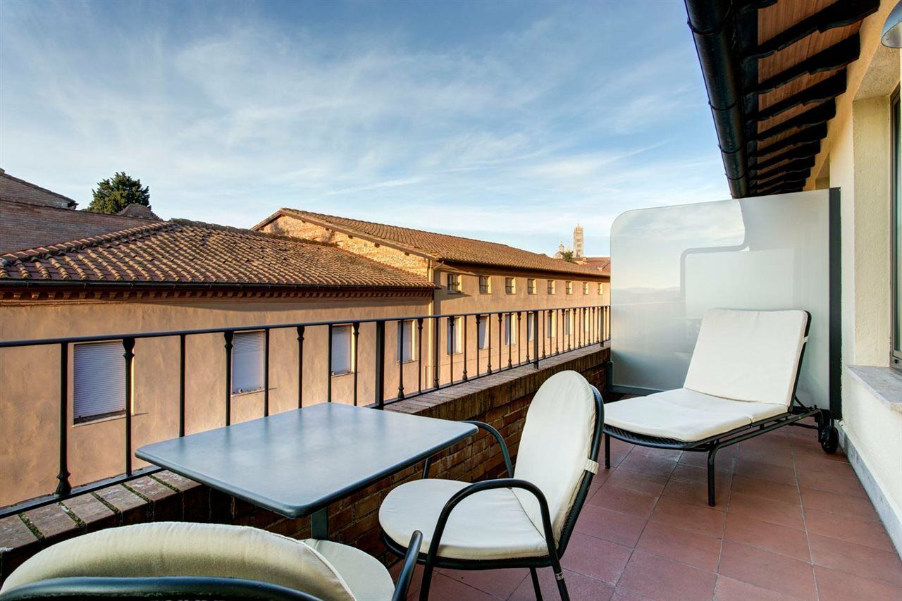 Hotel Athena Siena Exterior photo